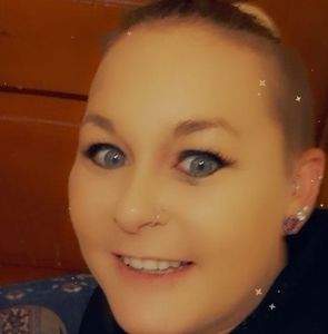 Meet your Posher, Brandi